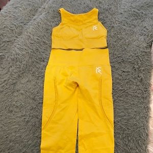 Zoezi Sport Yellow Matching Fitness Outfit